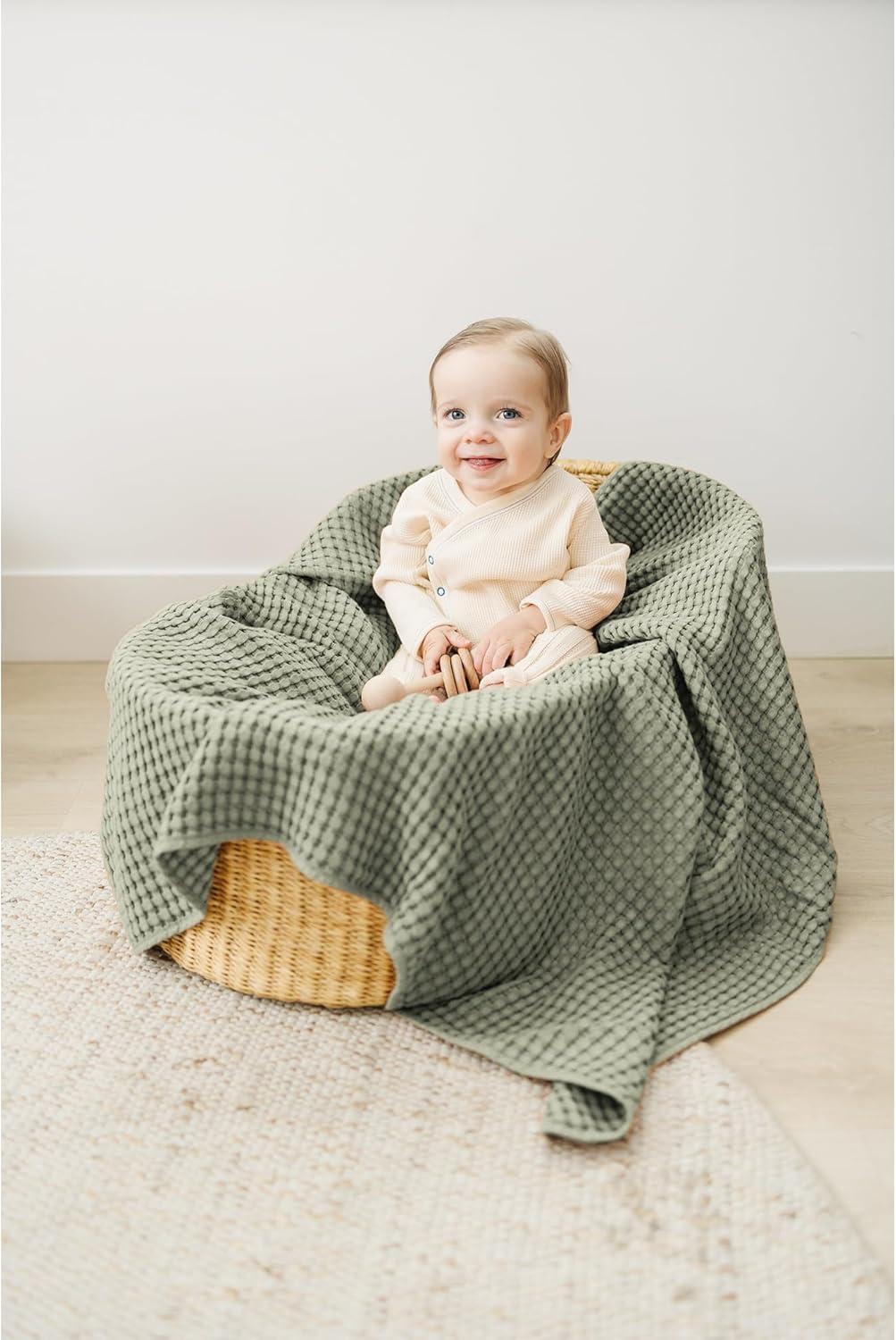 imageKonssy Waffle Baby Blanket  Soft ampamp Cozy Nursery Swaddle Blanket Lightweight Toddler Throw for Boys ampamp Girls Ideal for WrappingBlush PinkAmy Green